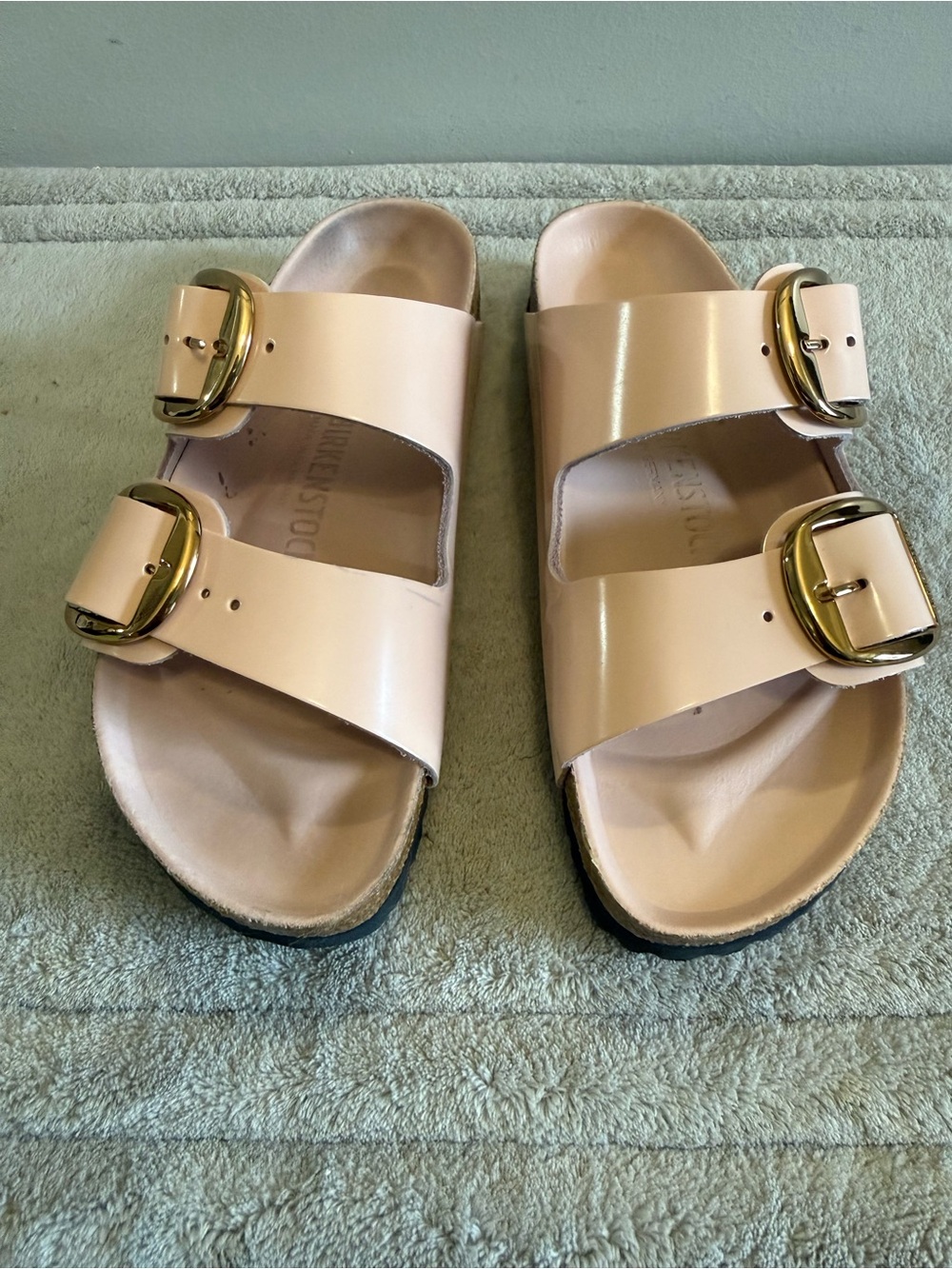 Birkenstock Big Buckle Slide Sandals pink with Gold Hardware - Picture 4 of 9
